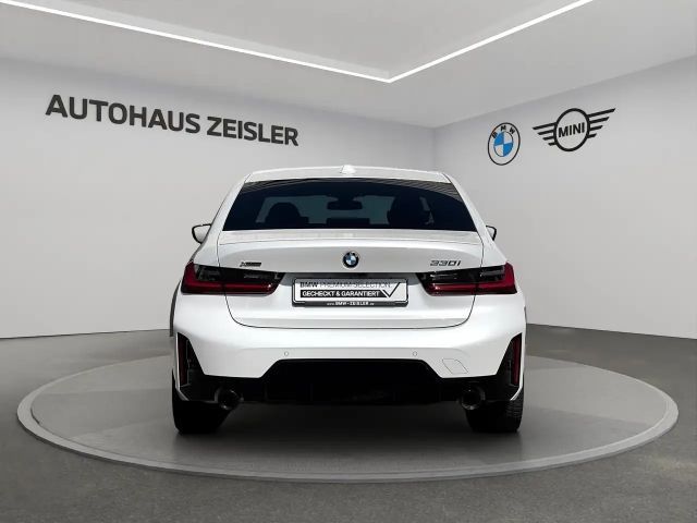 BMW 330 330i M-Sport Sedan xDrive