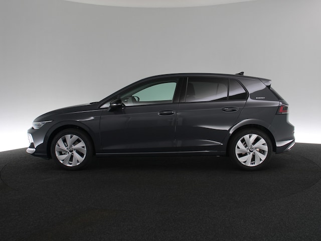 Volkswagen Golf 1.5 eTSI Golf VIII Life