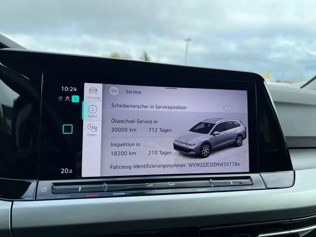 Volkswagen Golf DSG Life Variant