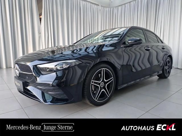 Mercedes-Benz A 180 AMG Line