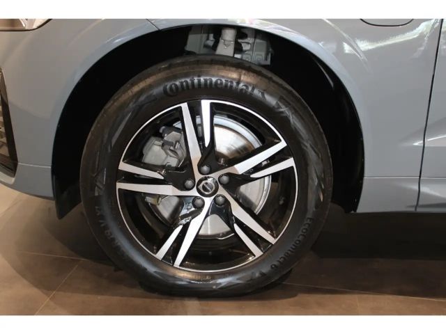 Volvo XC60 AWD R-Design Recharge T8