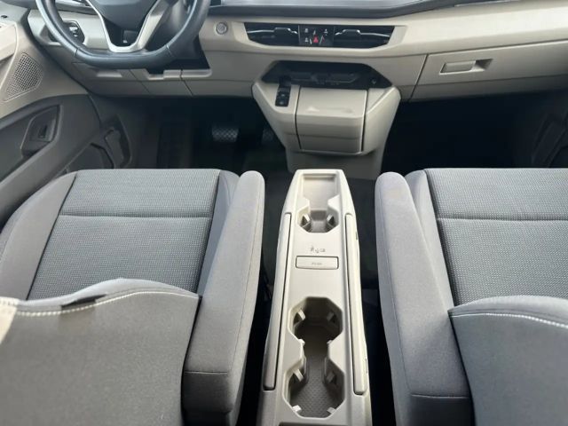 Volkswagen Multivan Life T7