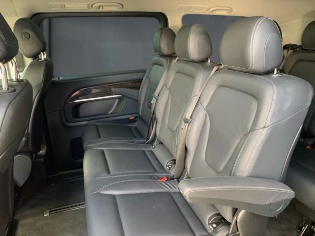 Mercedes-Benz V 300 AVANTGARDE V 300 d