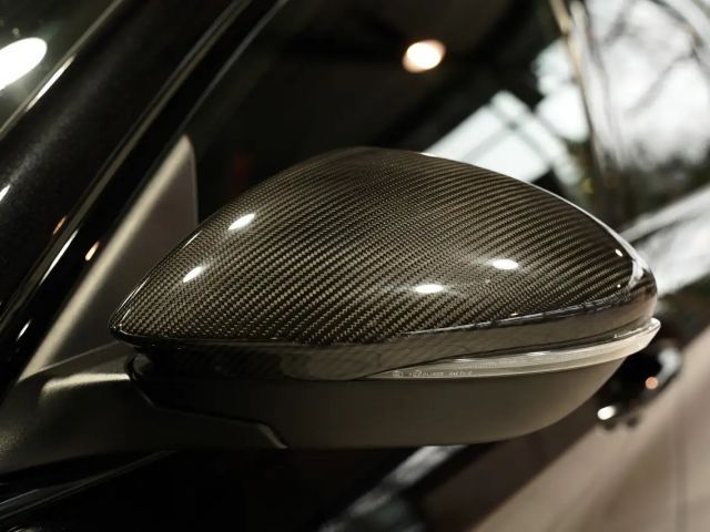 Alfa Romeo Stelvio Carbon Q4 Quadrifoglio