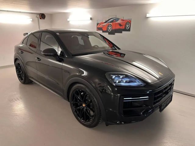 Porsche Cayenne Coupé E-Hybrid Turbo