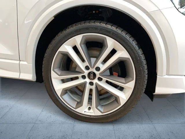 Audi SQ2 TFSI Matrix/sonos/MMI/ASI/19"/EPH/Assist/Kam