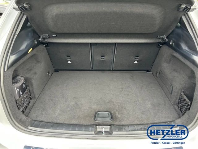 Mercedes-Benz GLA 220 4MATIC AMG Line