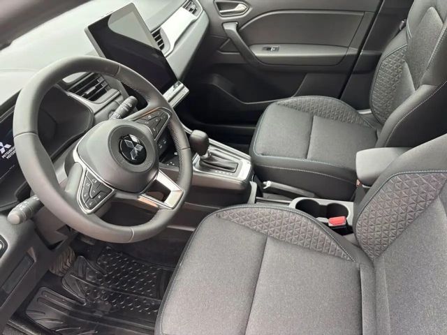 Mitsubishi ASX Invite