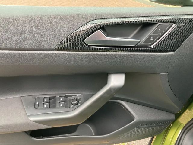 Volkswagen Taigo 1.0 TSI DSG Life