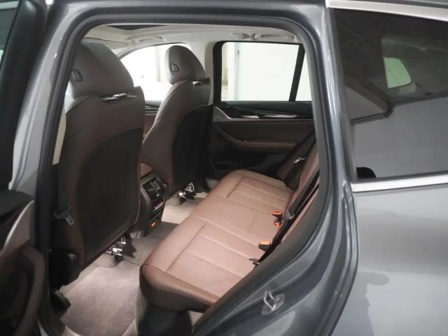 BMW X3 xDrive30e