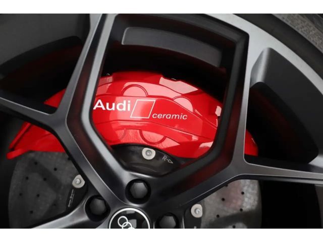 Audi RS6 Avant Performance