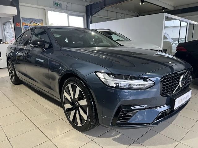 Volvo S90 AWD Dark Plus Recharge T8