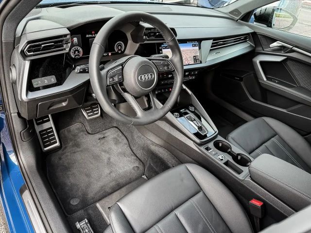 Audi A3 35 TFSI S-Line Sedan Sportback