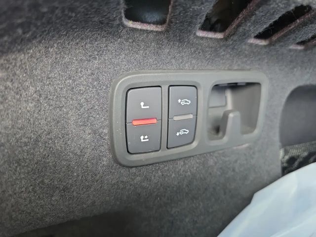 Audi SQ8 TFSI V8 MATRIX PANO HuD B&O AHK 22"