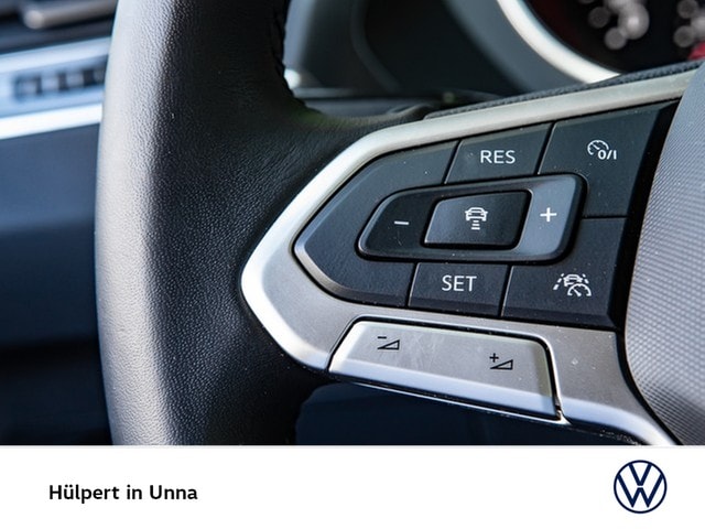 Volkswagen Tiguan Tiguan 2.0 ACTIVE AHK KAMERA ALU18" NAVI SITZHEIZ