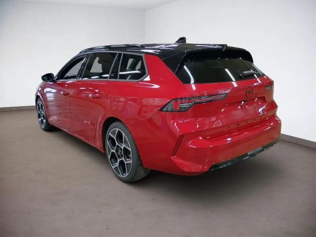 Opel Astra Sports Tourer Ultimate