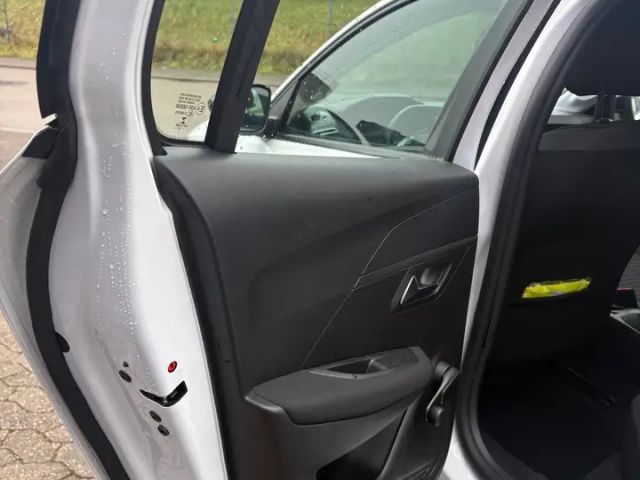 Peugeot 208 Active Pack