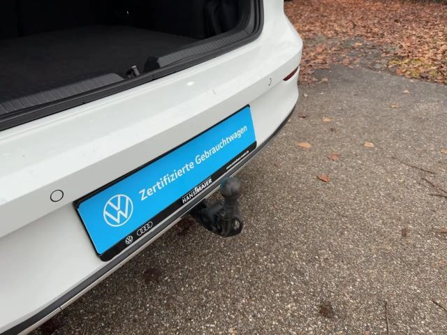 Volkswagen Golf DSG Style