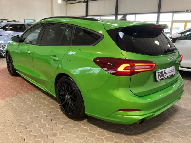 Ford Focus ST Line