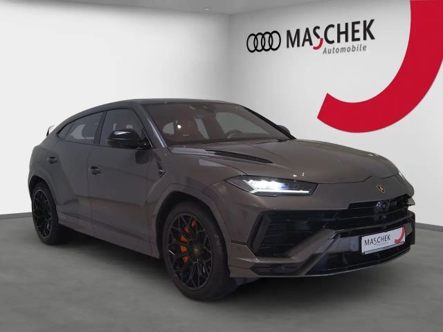 Lamborghini Urus S