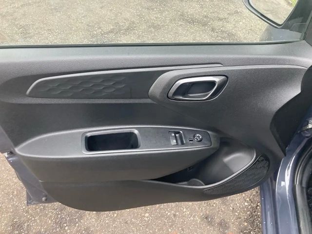 Hyundai i10 Chic 1,0 MT a1bc0