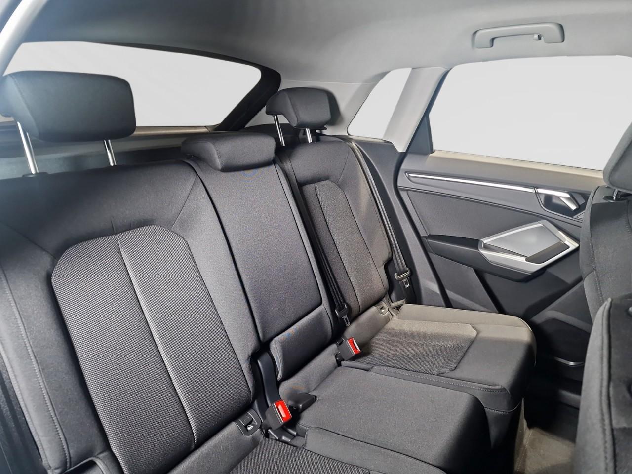 Audi Q3 35 TFSI S-Tronic