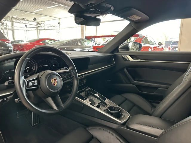 Porsche 992 4S Coupé