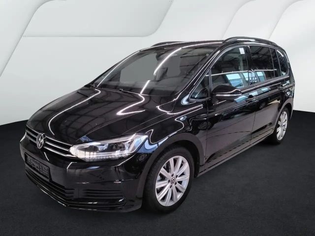 Volkswagen Touran 1.5 TSI DSG