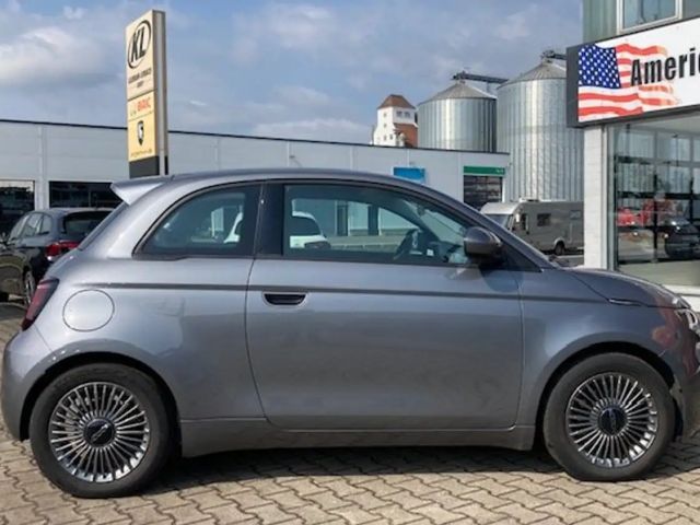 Fiat 500e 42 kWh Icon