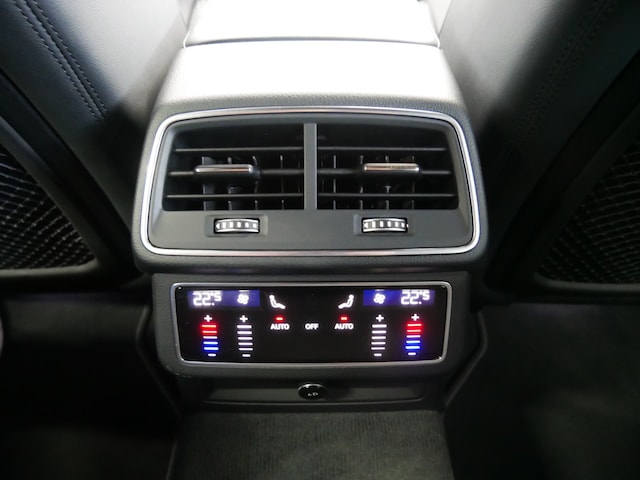 Audi S6 Avant Quattro