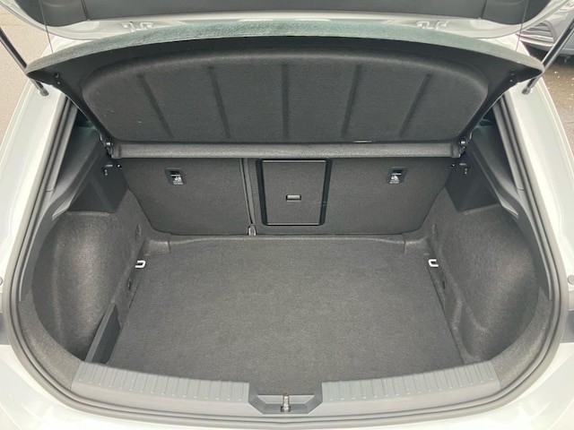 Seat Leon 1.5 eTSI Connect DSG FR-lijn