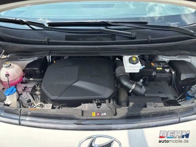 Hyundai Staria Prime