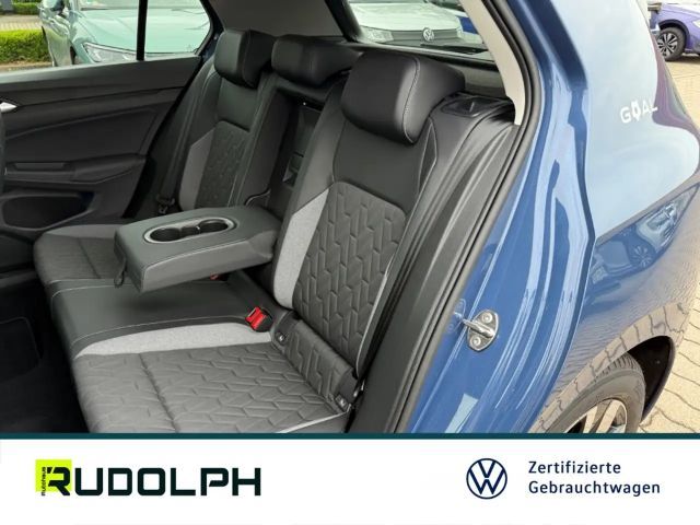 Volkswagen Golf 1.5 eTSI DSG Golf VIII