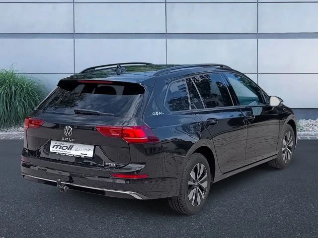 Volkswagen Golf 1.5 eTSI Variant