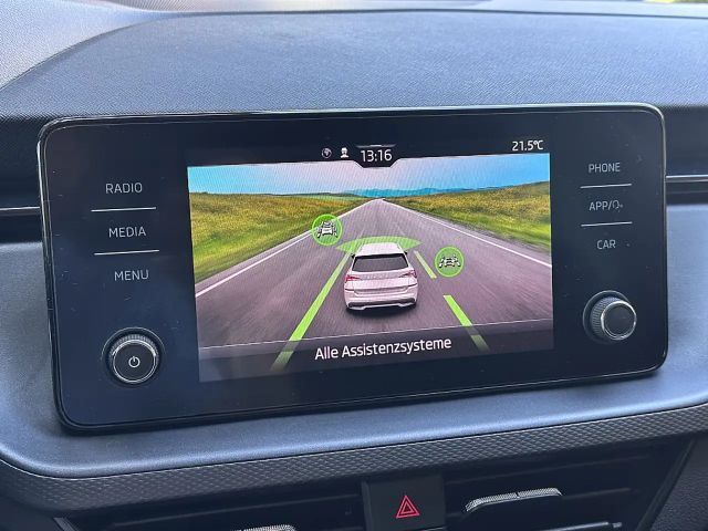 Skoda Kamiq 1,0 TSI SC *AHK schwenkbar, Sitzheizung*