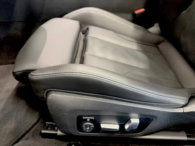 BMW M4 Cabrio Competition xDrive