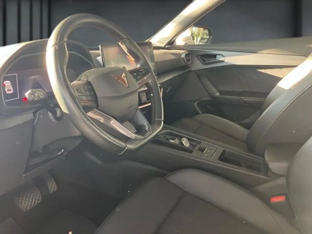 Cupra Formentor Basis e-Hybrid Pano+CarPlay+Ambiente+A