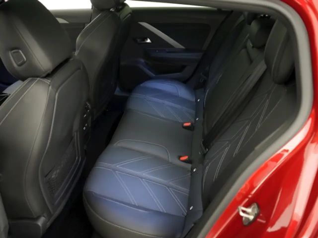 Opel Astra Sports Tourer Ultimate