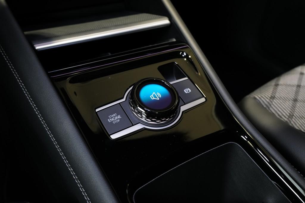 Volkswagen Tiguan 1.5 eTSI DSG R-Line