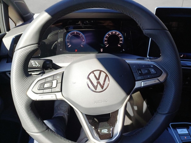 Volkswagen Golf DSG Golf VIII R-Line Variant