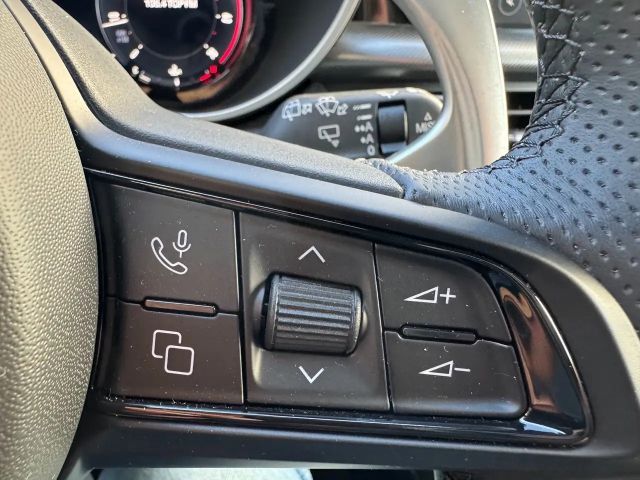 Alfa Romeo Stelvio Q4 Veloce