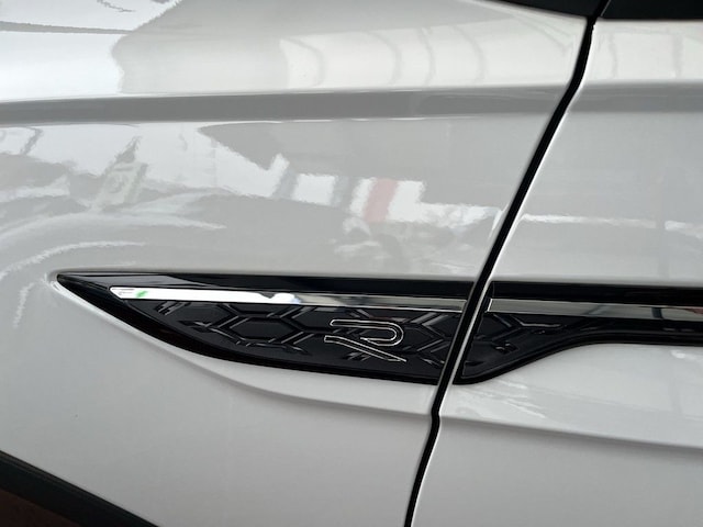 Volkswagen Taigo 1.5 TSI DSG R-Line