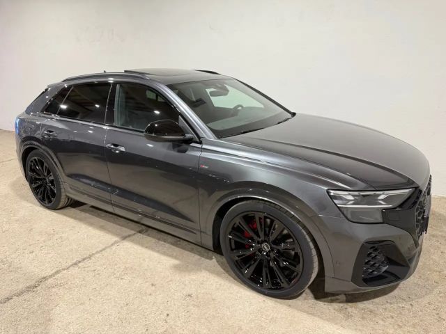 Audi Q8 55 TFSI Hybride Quattro