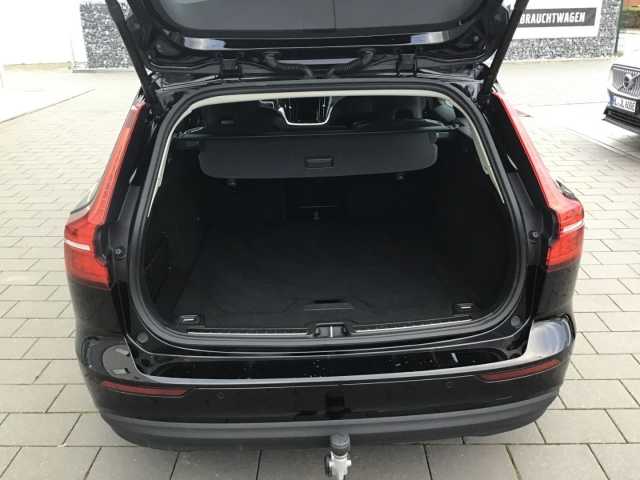 Volvo V60 Core