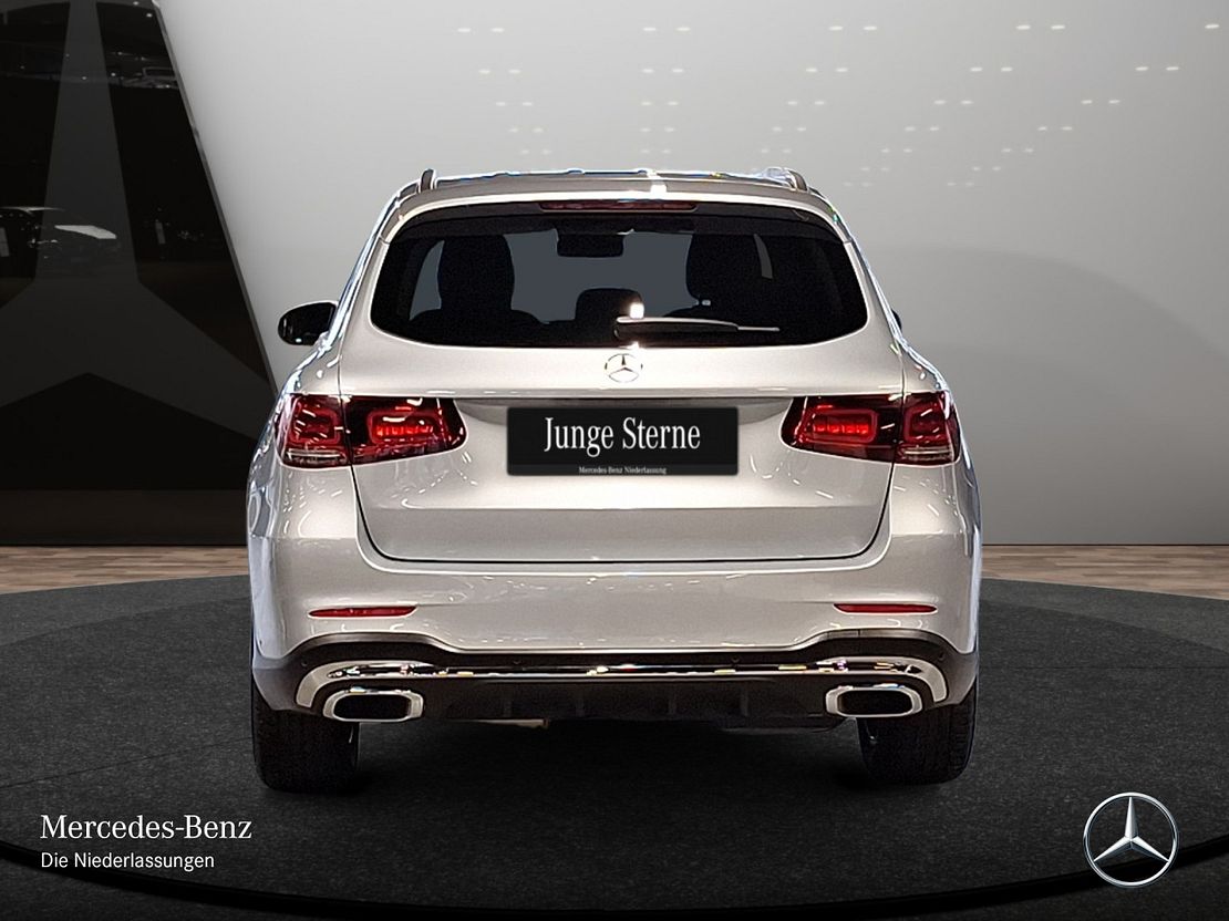 Mercedes-Benz GLC 300 4MATIC AMG Line GLC 300 d