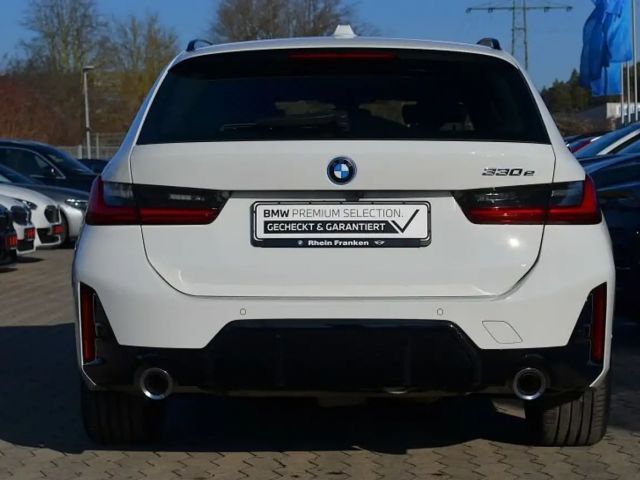 BMW 330 330e M-Sport Touring