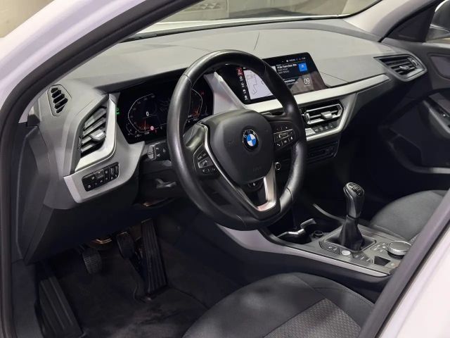 BMW 118 118i Advantage pakket Sedan