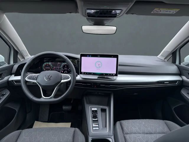 Volkswagen Golf 1.5 eTSI Golf VIII Life Variant