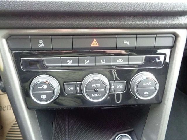 Volkswagen T-Roc 2,0 TDI SCR Design *Navi *Sportsitze