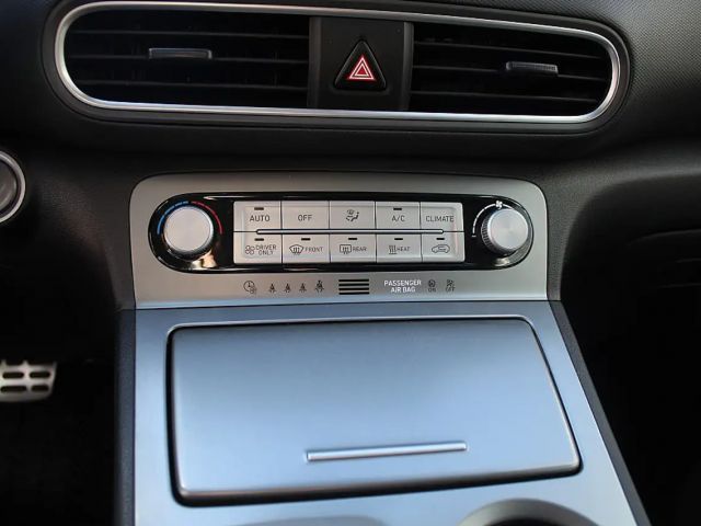 Hyundai Kona 64 kWh Electric